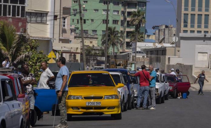 Cuba suspende el desfile del 1 de mayo por la crisis de combustible ...