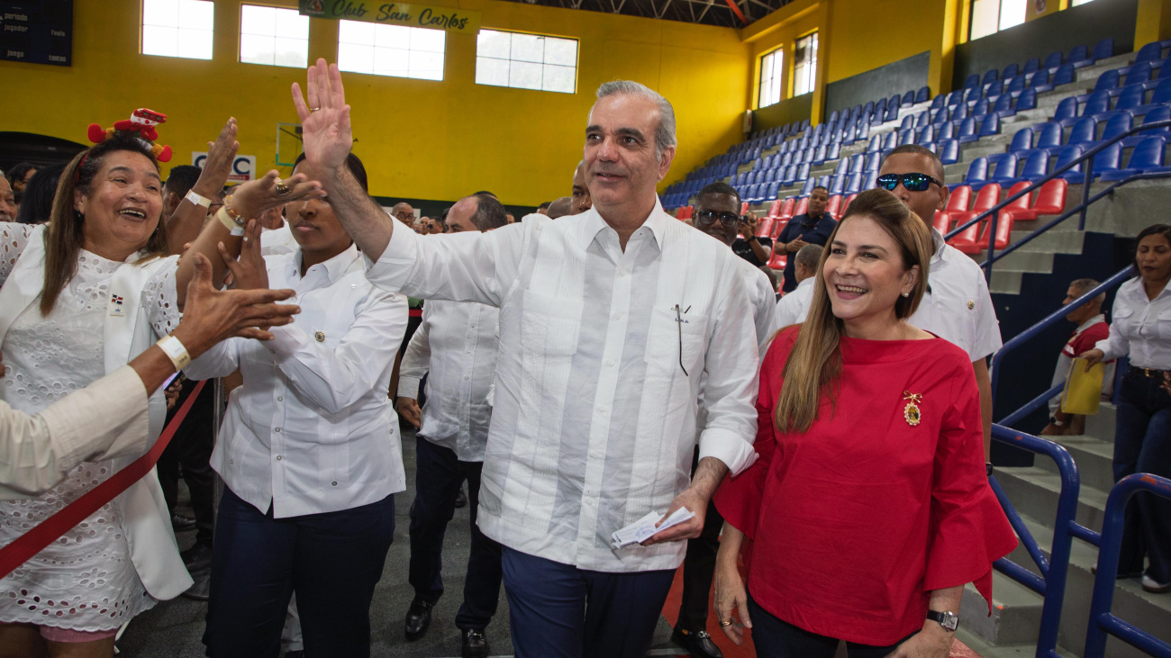 Presidente Abinader destaca avances de su gestión y reafirma compromiso de continuar trabajando